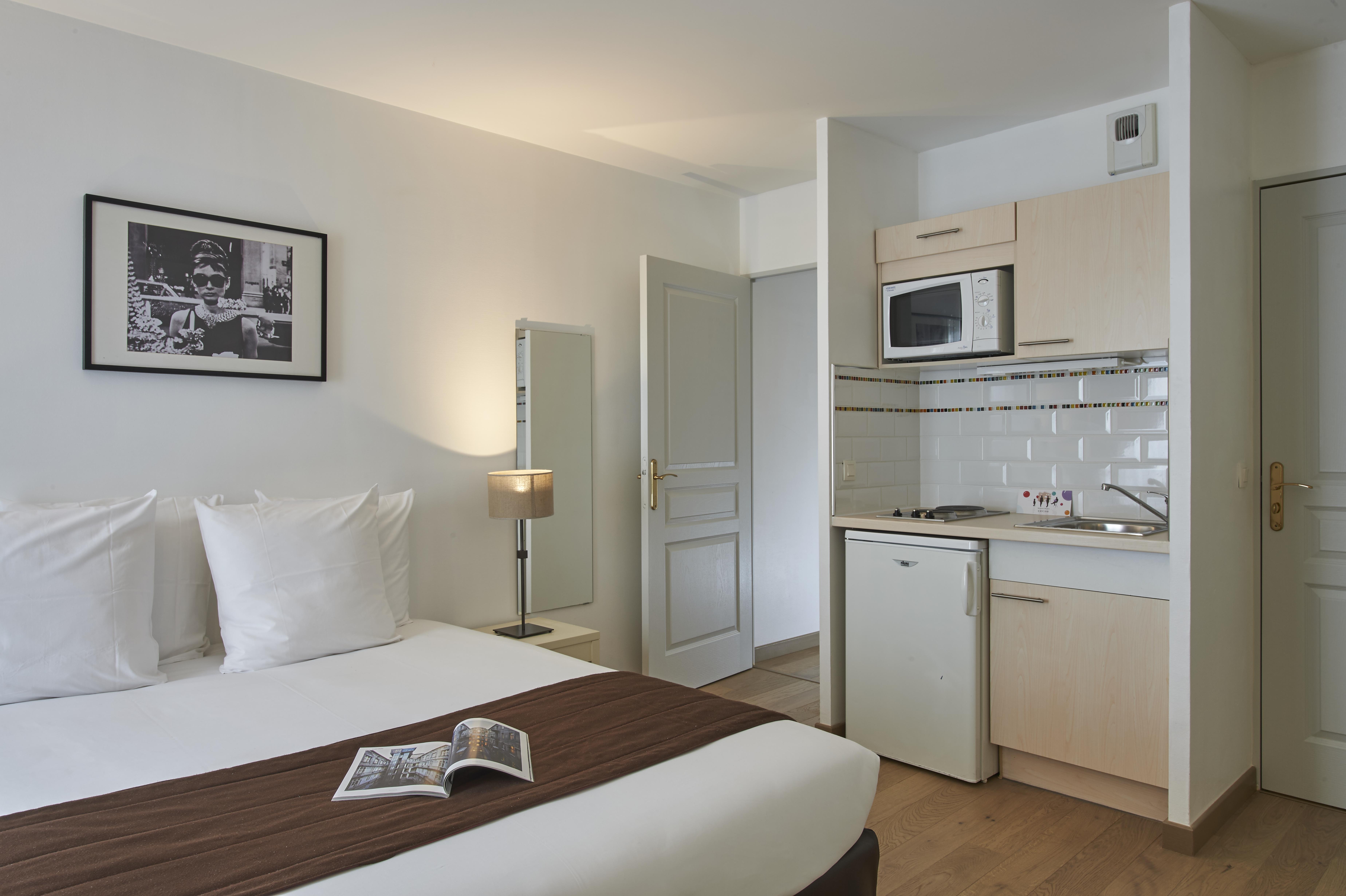 Hotel Cerise Chatou Dış mekan fotoğraf