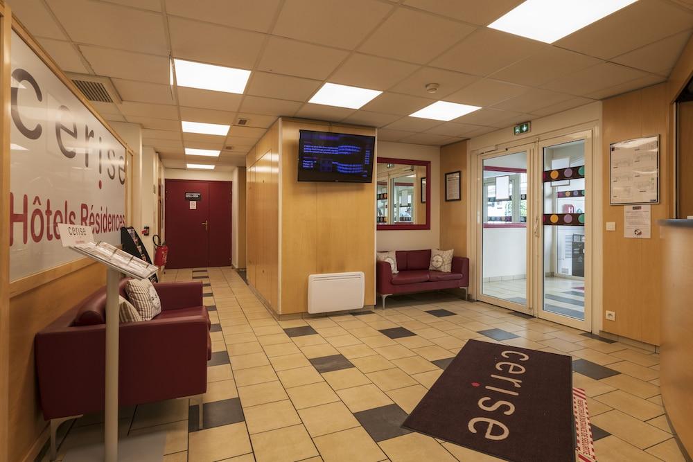 Hotel Cerise Chatou Dış mekan fotoğraf